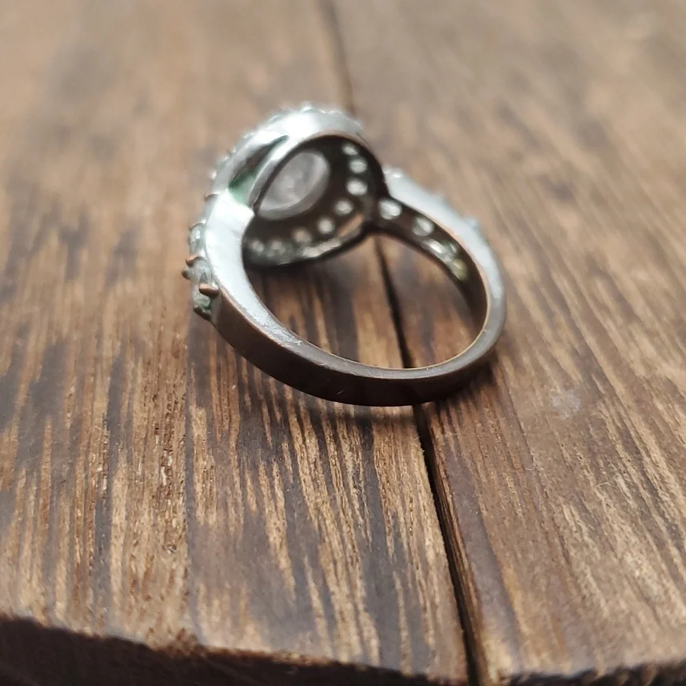 Silver over brass antique wedding band halo crystal size 6‎ R519